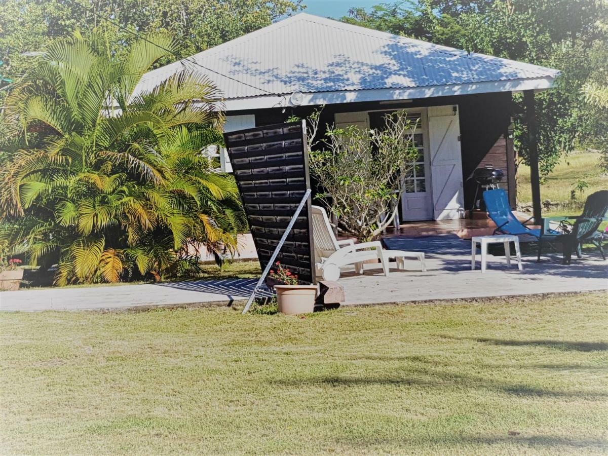Bungalow Bassin Trouve Sainte-Anne  Exterior photo